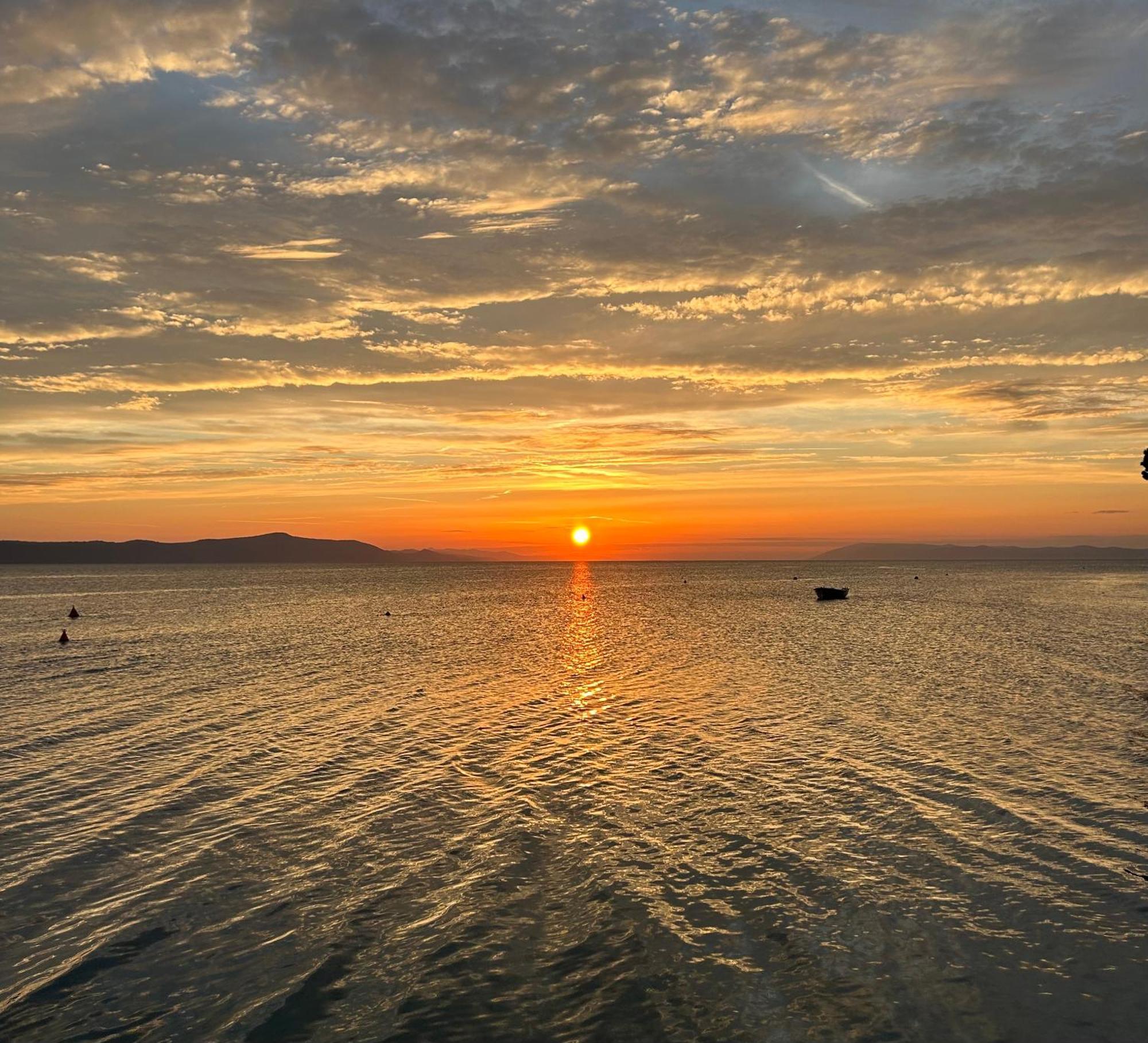 Sobe Gorana Hotel Zivogosce Bagian luar foto