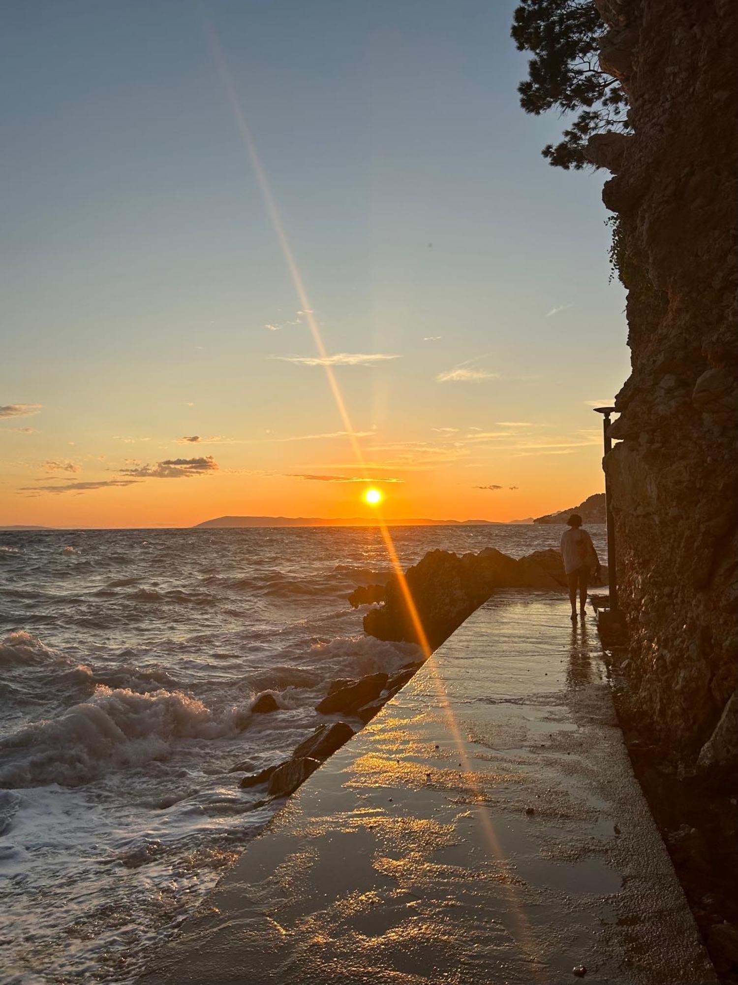 Sobe Gorana Hotel Zivogosce Bagian luar foto