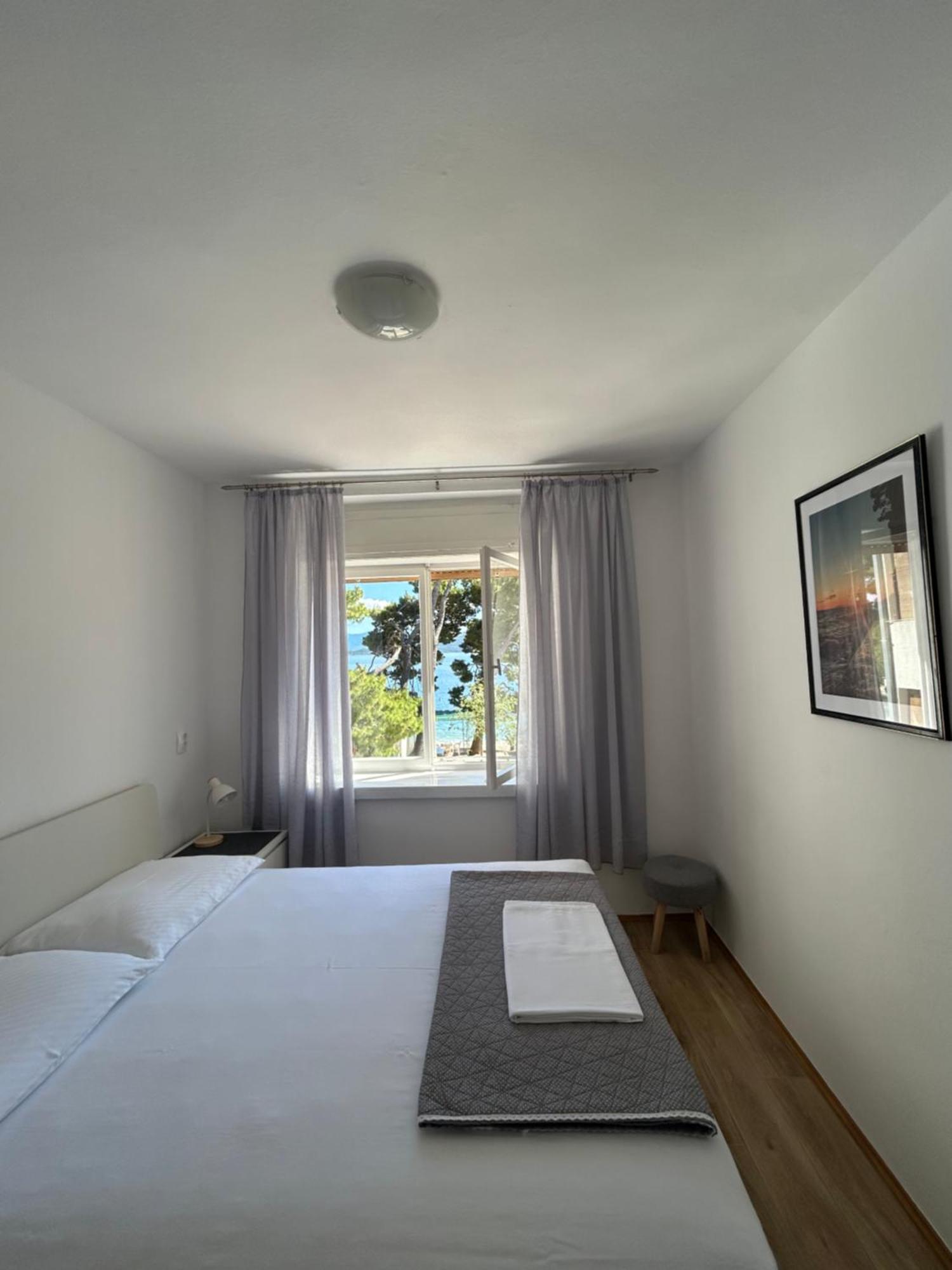Sobe Gorana Hotel Zivogosce Bagian luar foto